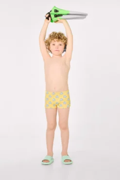 Bañador bóxer niño estampado tortugas amarillo