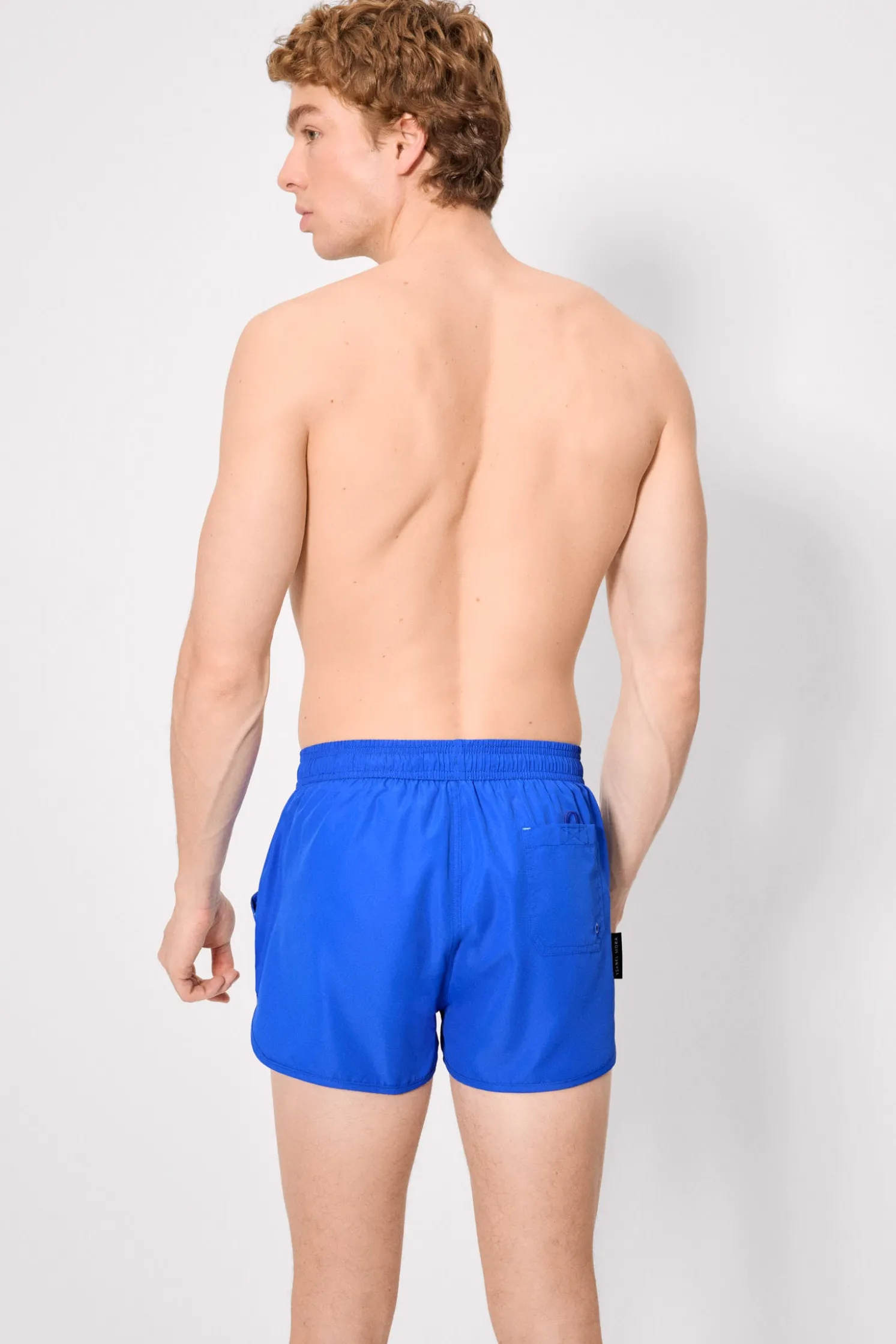 Bañador corto básico azul