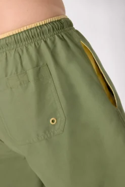 Bañador medio básico verde