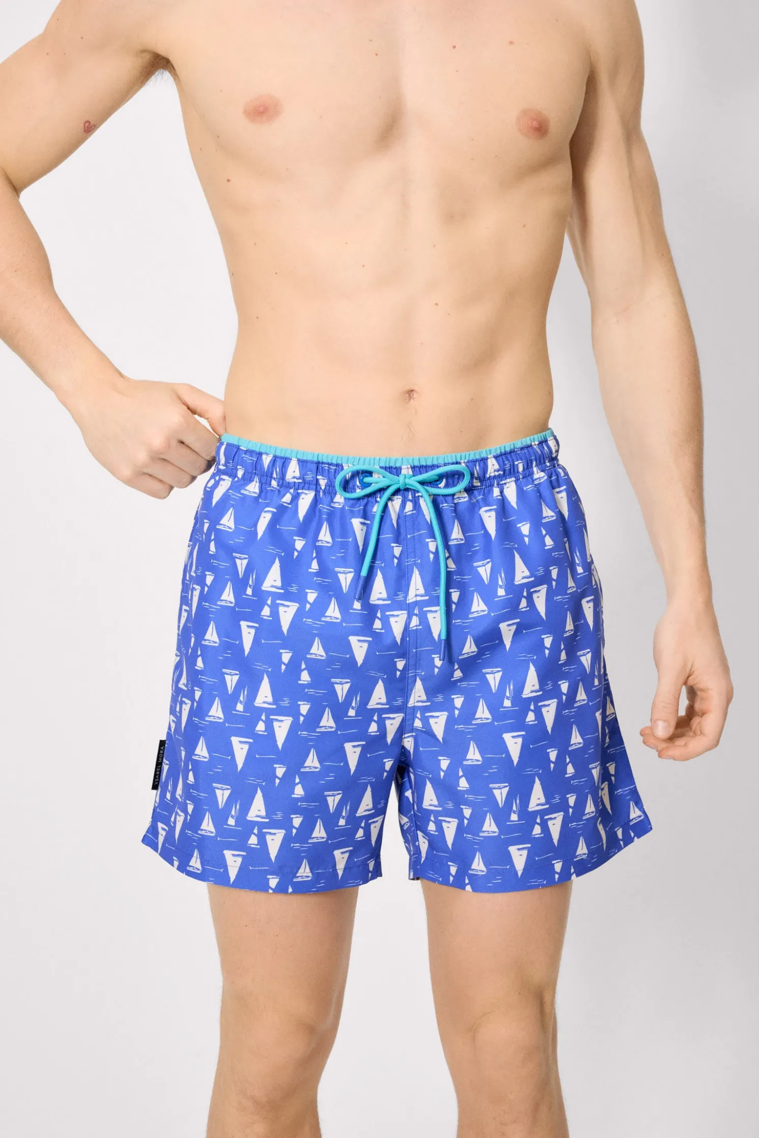 Bañador medio estampado barcos veleros azul