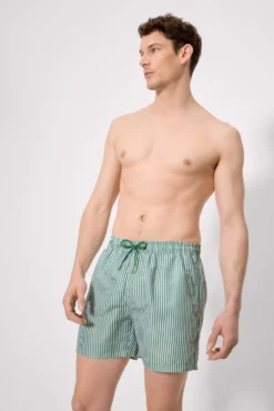 Bañador medio estampado rayas verde
