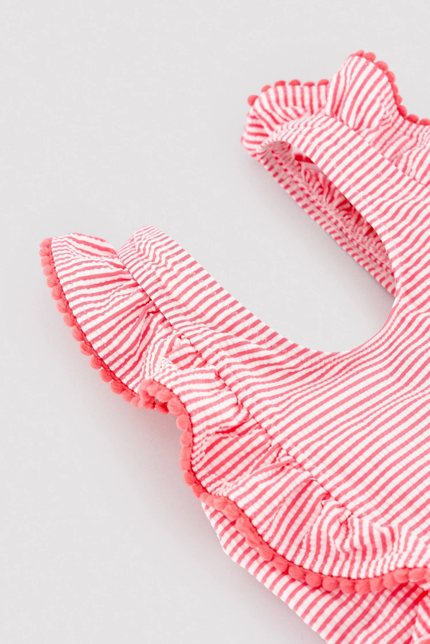 Bañador niña volates estampado rayas