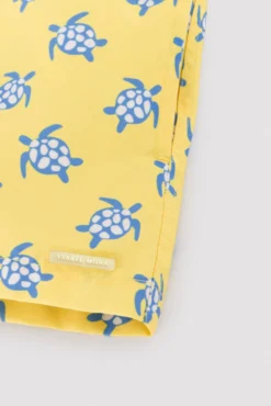 Bañador niño corto estampado tortugas amarillo