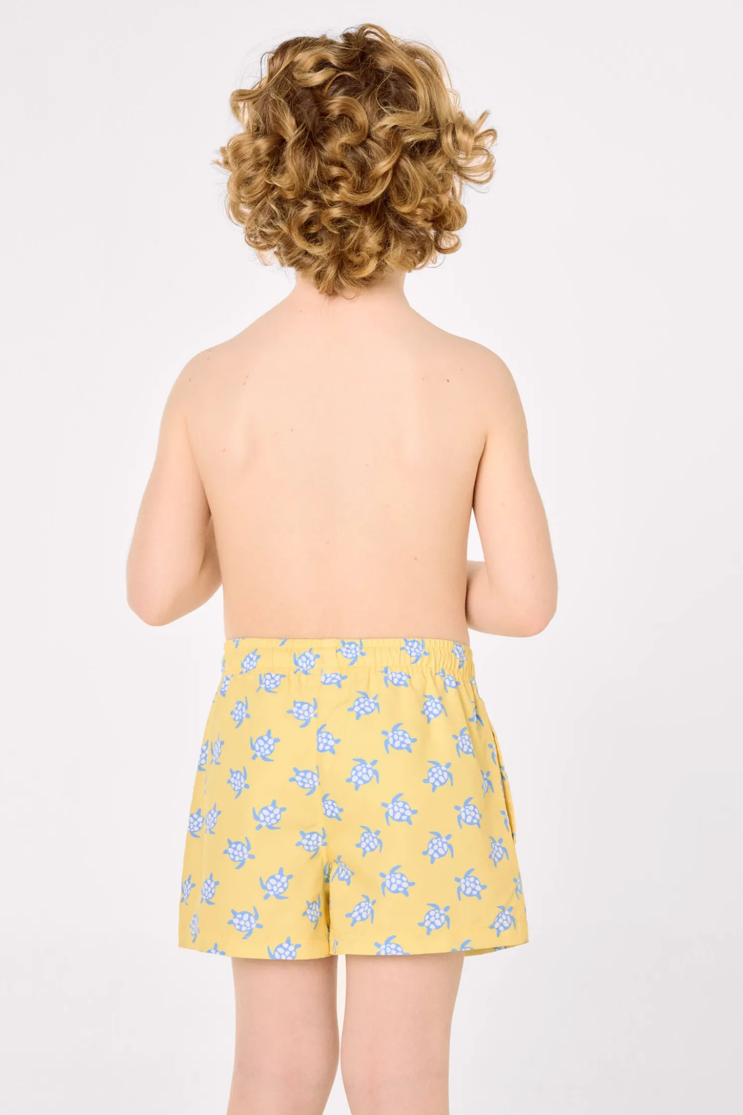 Bañador niño corto estampado tortugas amarillo