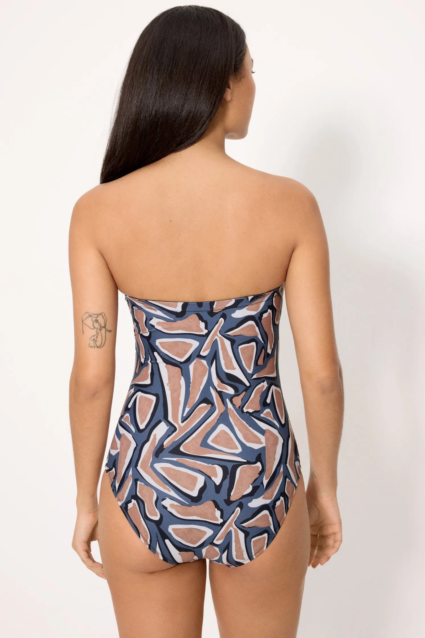 Bañador reductor bandeau estampado copa B