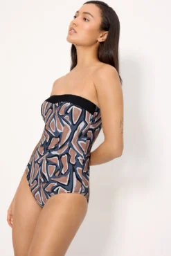 Bañador reductor bandeau estampado copa B