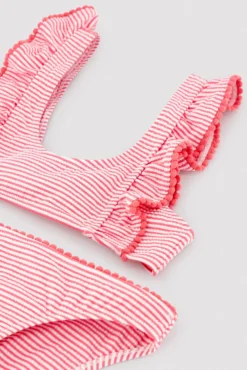 Bikini niña detalle volantes estampado rayas