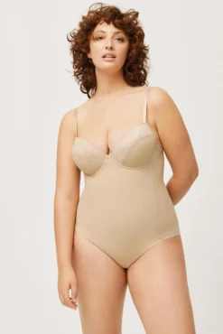 Body reductor nude