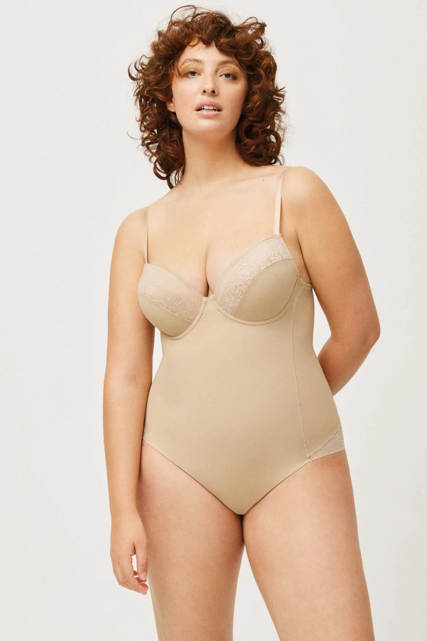 Body reductor nude