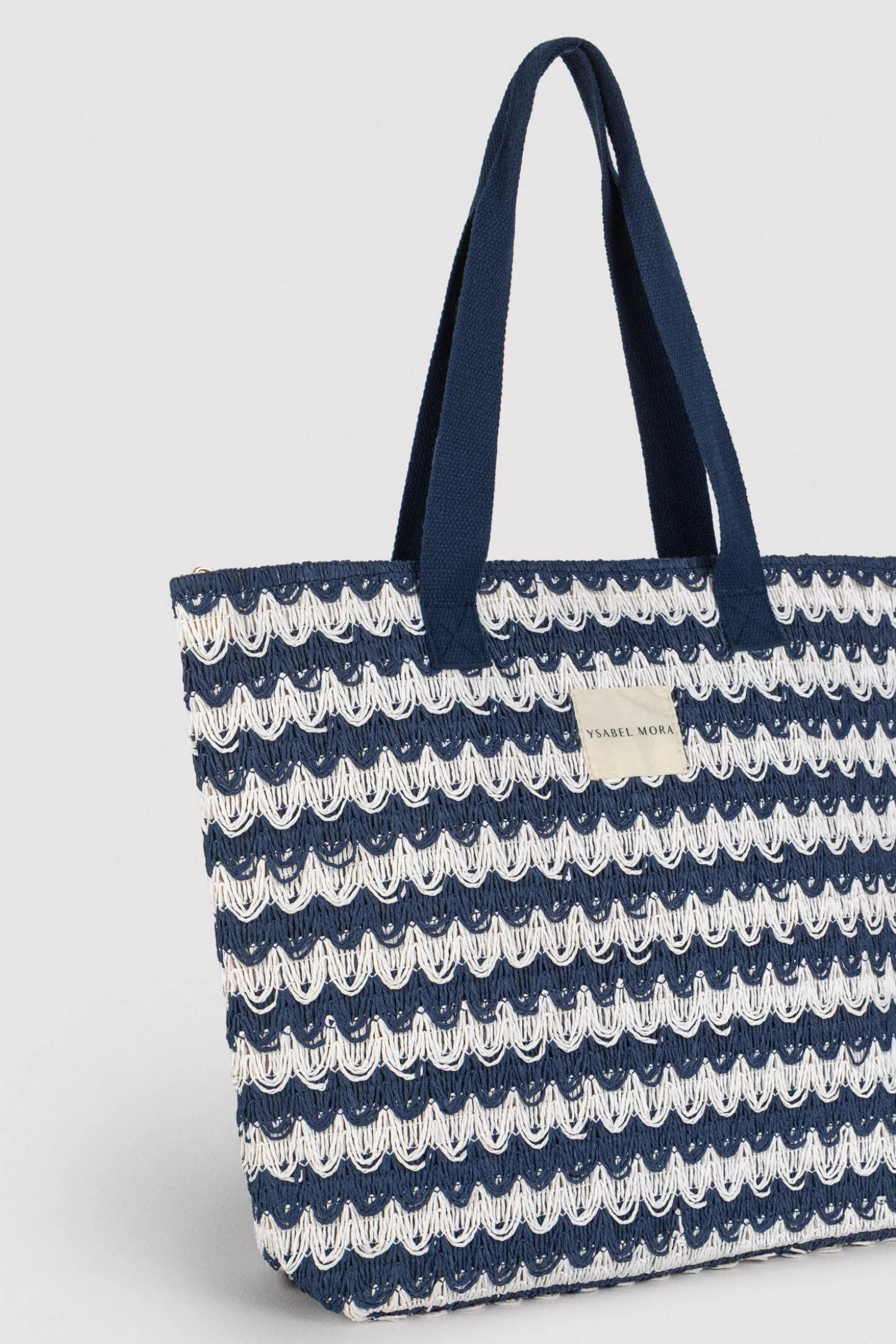 Bolso de playa de rafia blanco y marino