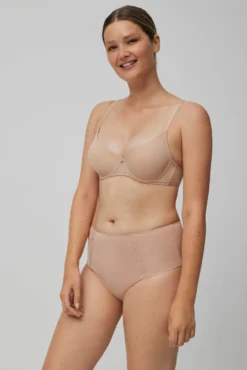 Braga alta algodón con detalles nude