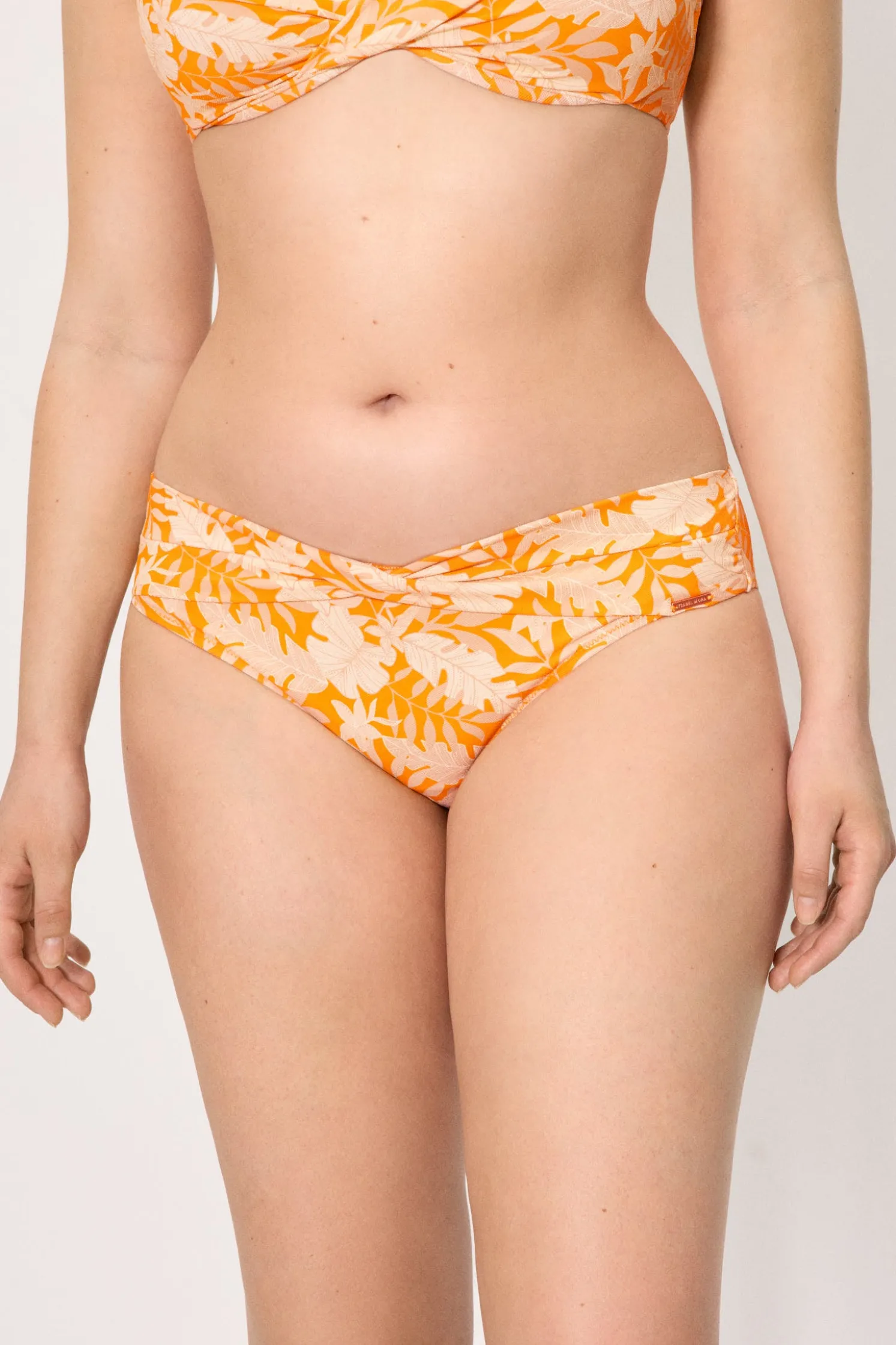 Braga bikini midi hojas micropiqué naranja