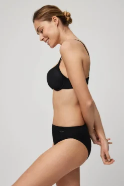 Braga mini menstrual negra