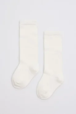Calcetines bebé largos básicos marfil