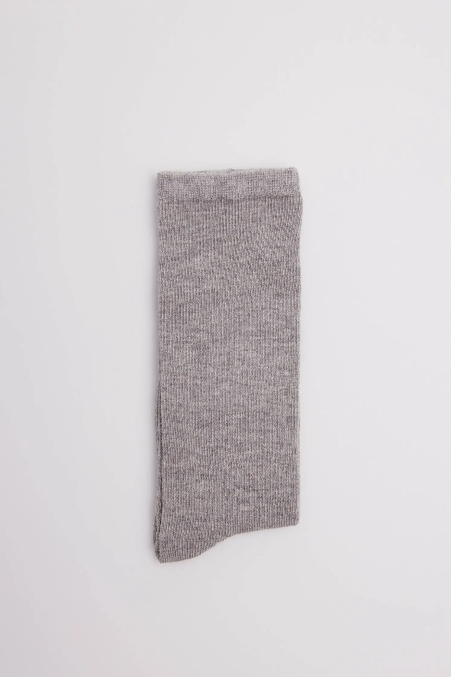 Calcetines bebé largos básicos gris