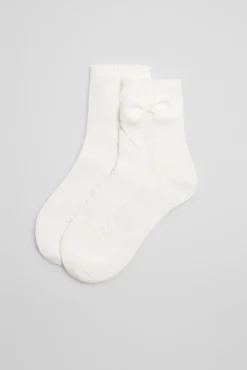 Calcetines calados infantiles marfil