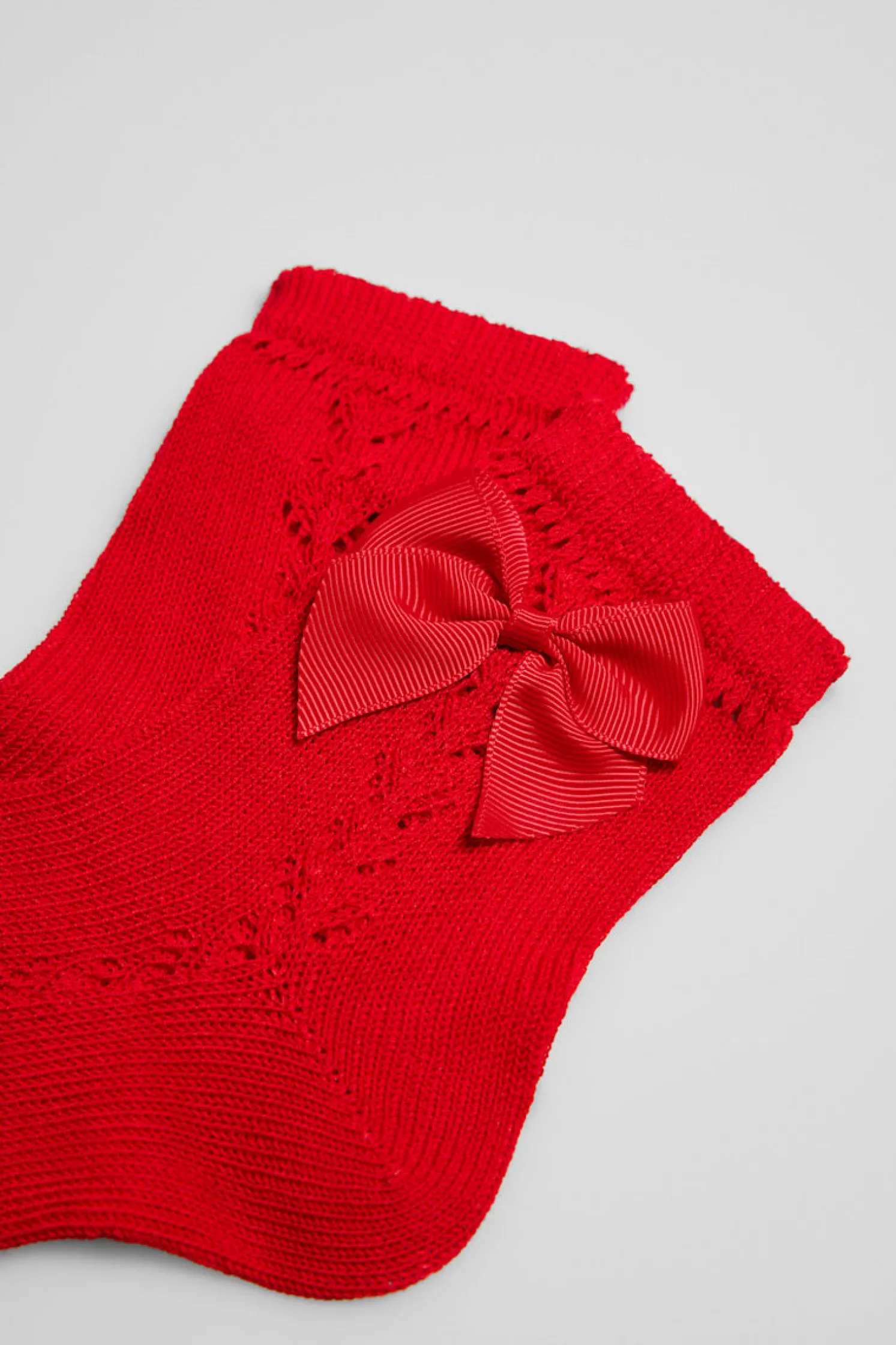 Calcetines calados infantiles rojo