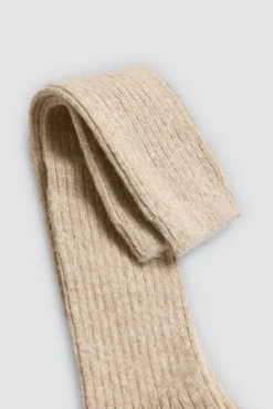Calcetines extra largos canalé beige