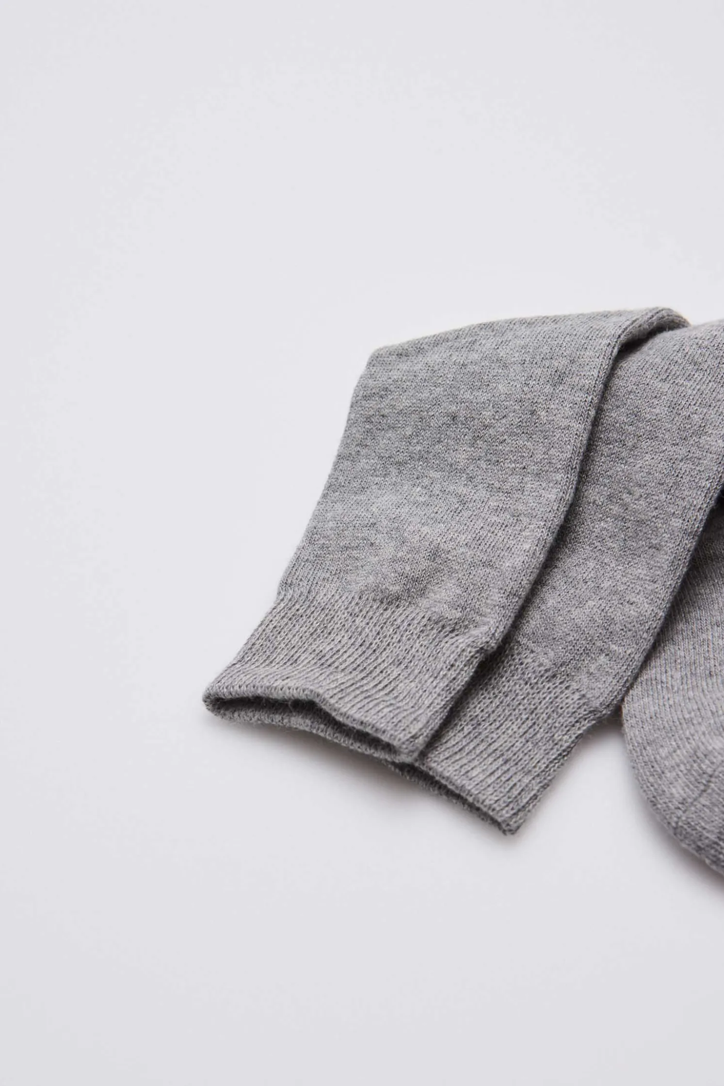 Calcetines infantiles largos algodón gris