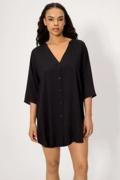 Camisa larga media manga negra