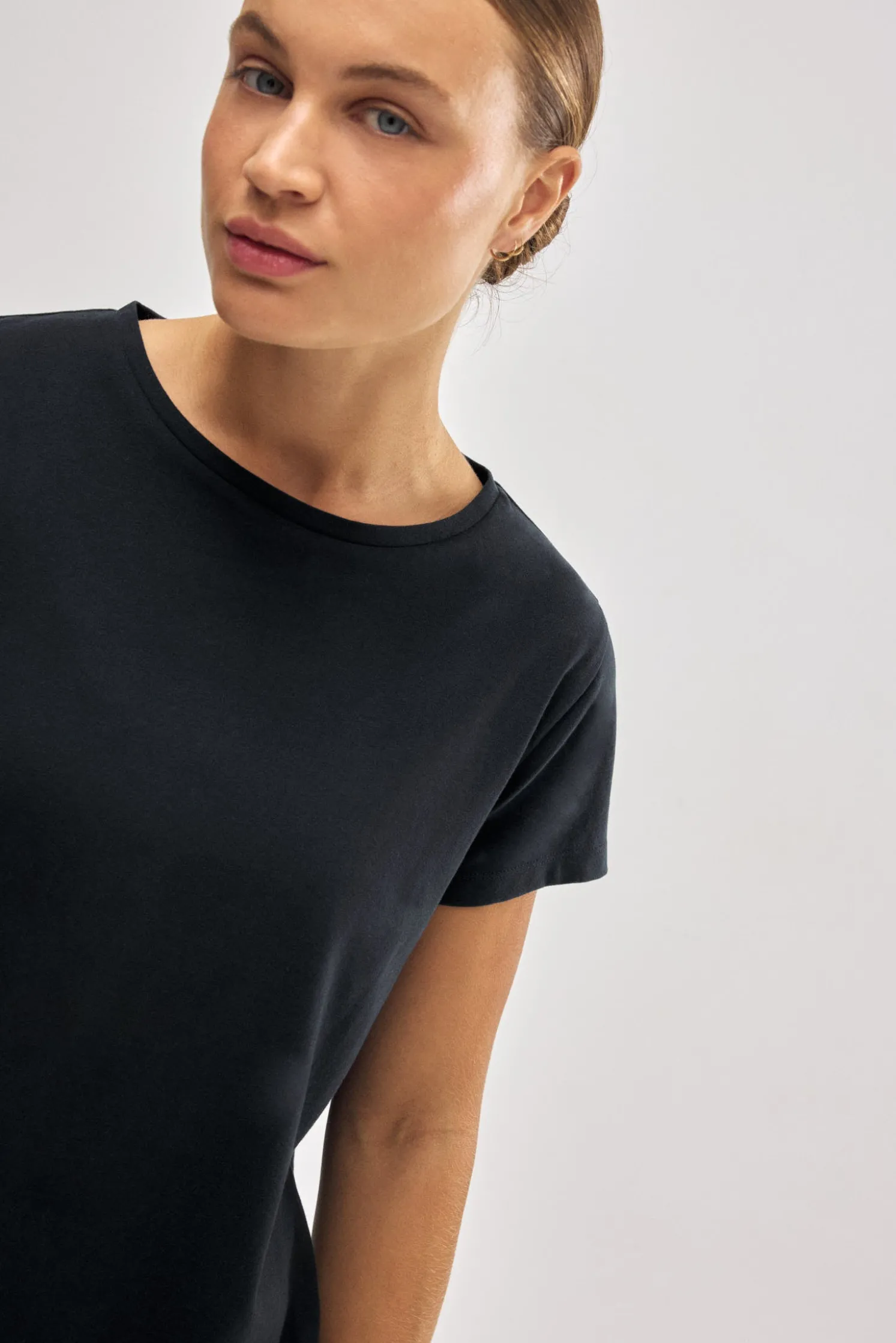 Camiseta algodón básica estilo deportivo negro