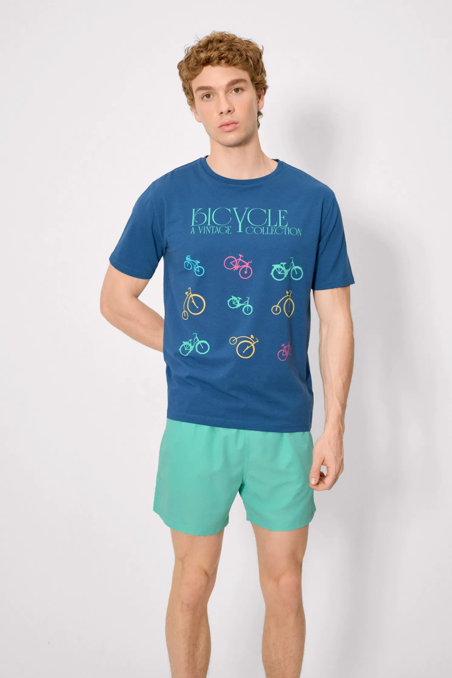 Camiseta manga corta estampado bicicletas azul