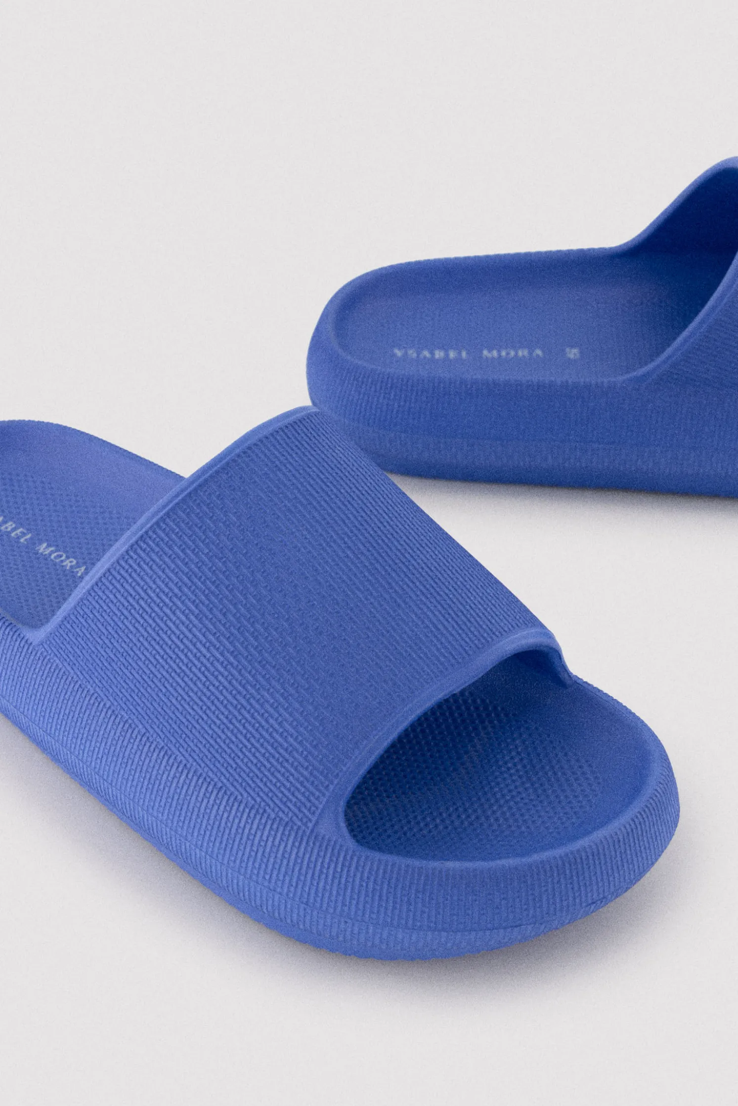 Chanclas de playa antideslizantes ligeras extra comfort azul