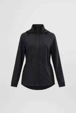 Chaqueta deportiva cortavientos con capucha y bolsillos negra