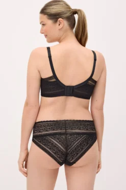 Conjunto interior lencero sujetador capacidad con aro con relleno y braga midi negro