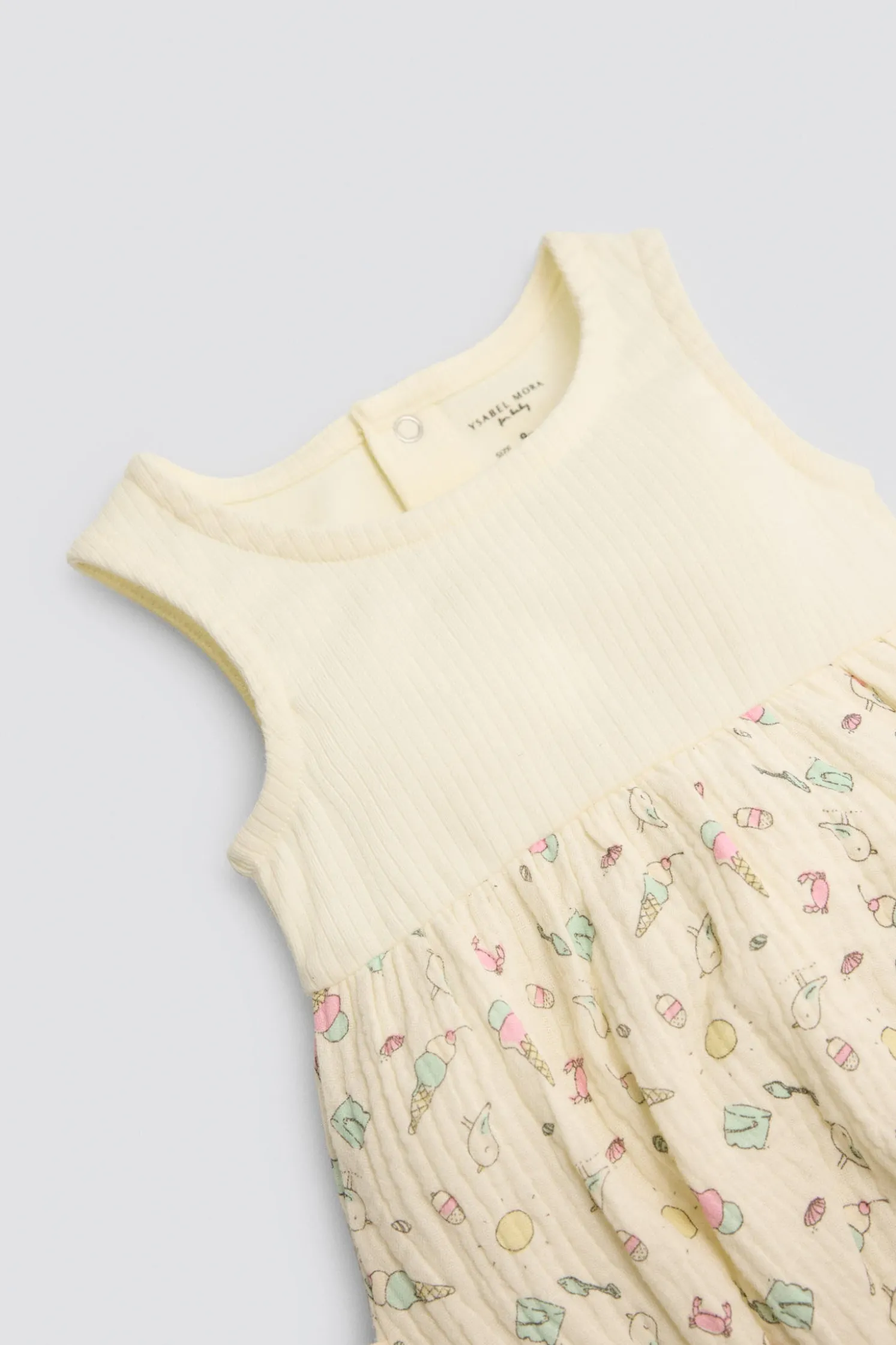 Conjunto ranita bebé sin mangas y gorrito estampado veraniego