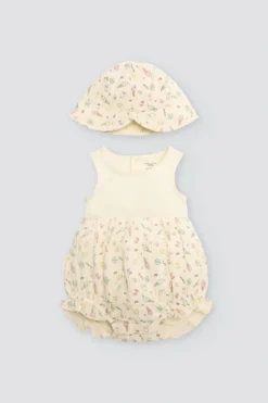 Conjunto ranita bebé sin mangas y gorrito estampado veraniego