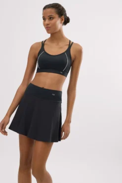 Falda deportiva Compressive con short y bolsillo interior negra