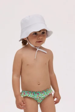 Gorro de playa bebé de algodón blanco ala ondulada