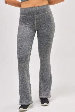 Leggings deportivos flare gris