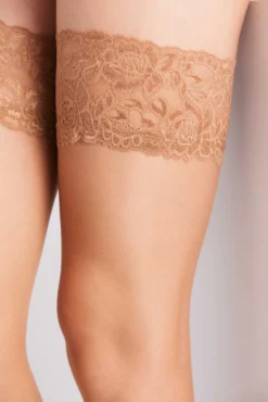 Medias con liga 15 denier beige