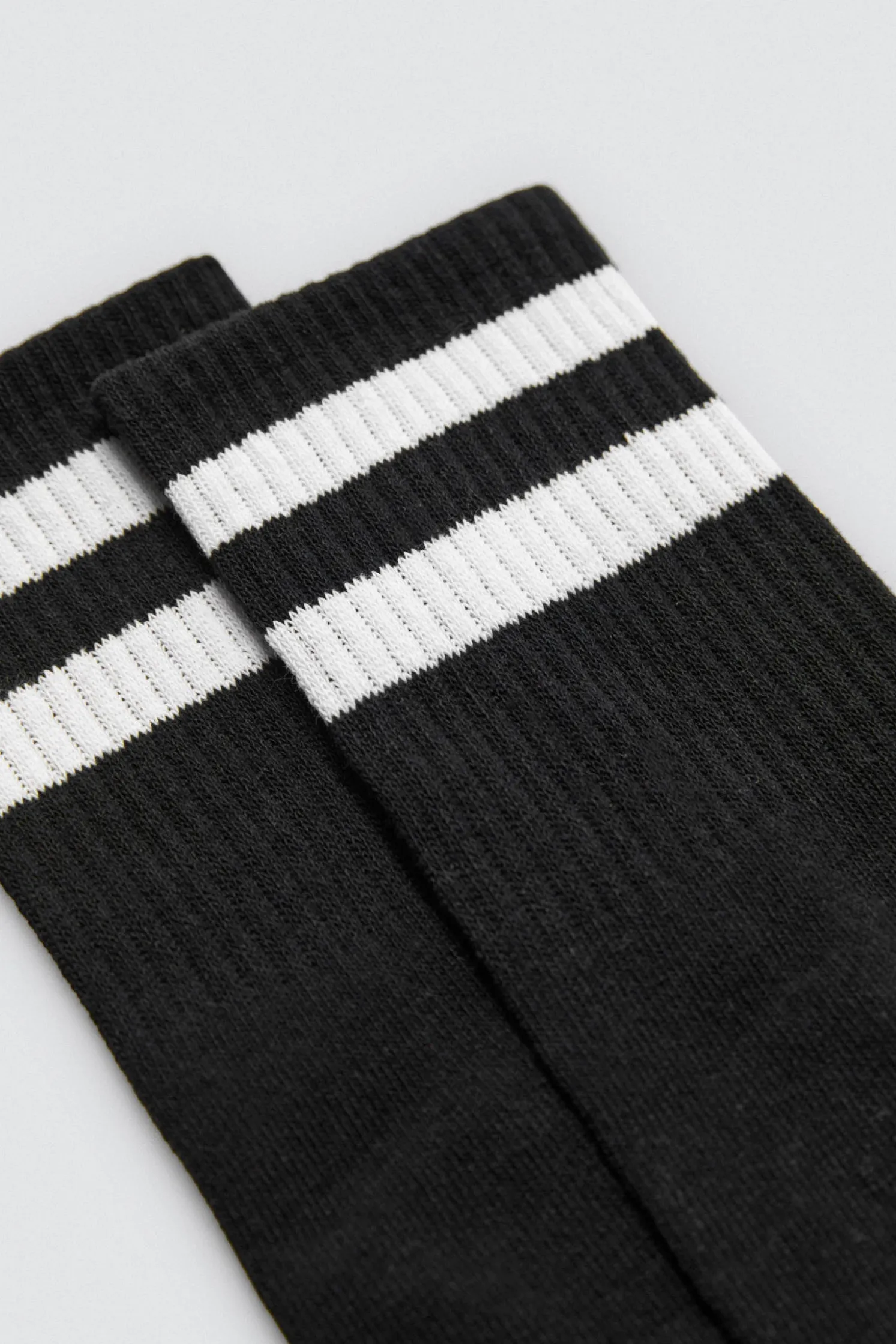 Pack 3 calcetines deportivos puño a rayas negro