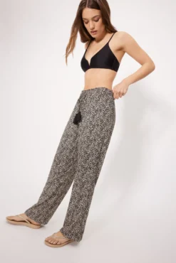Pantalón largo ajustable estampado