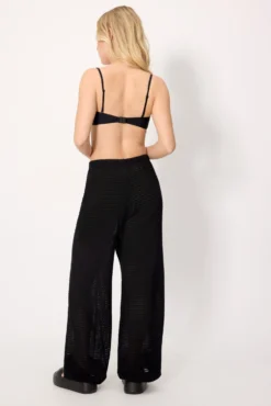 Pantalón largo calado negro