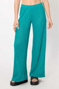 Pantalón largo calado turquesa