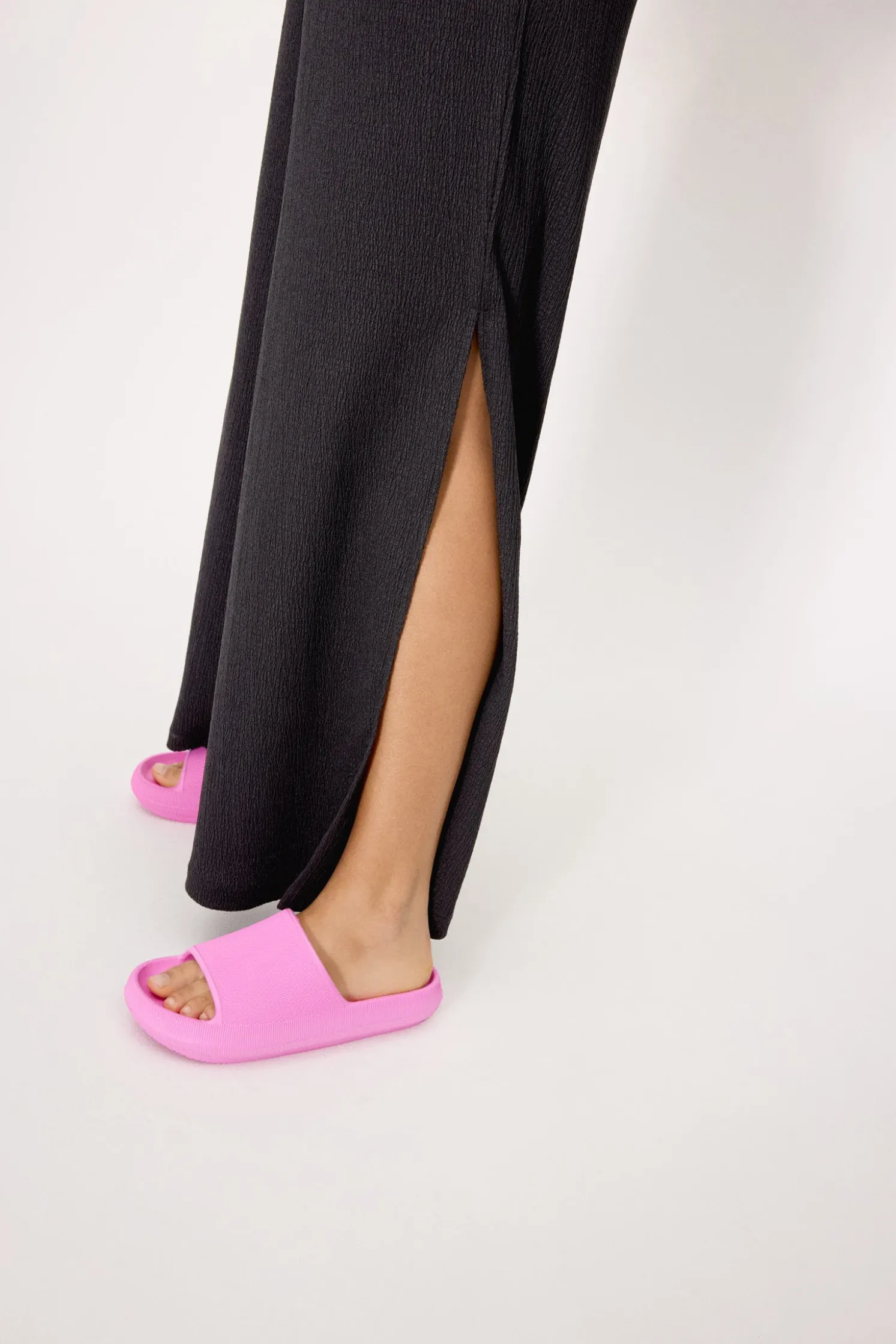 Pantalón largo ligero negro