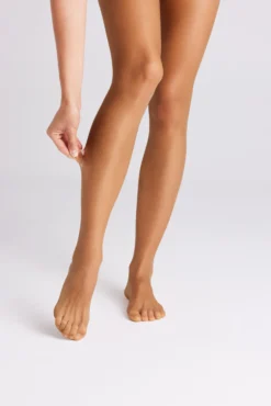 Panty irrompible 15 denier bronce
