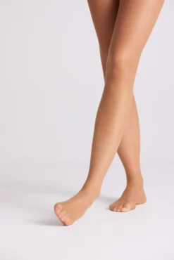 Panty puntera invisible 20 denier beige