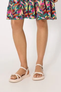 Sandalias casual marfil