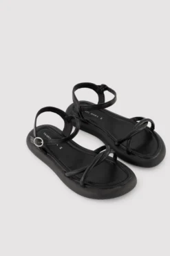 Sandalias casual negras