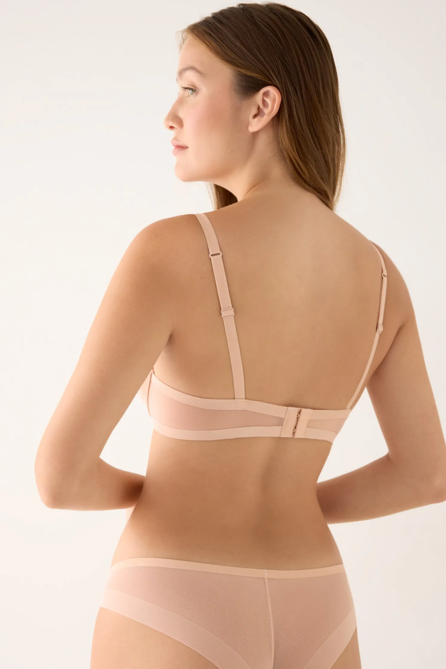 Sujetador nomarks Luna push-up nude | Paula Echevarría