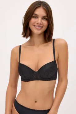 Sujetador push-up encaje negro