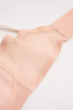 Sujetador reductor nomarks Aura sin aro sin relleno nude | Paula Echevarría