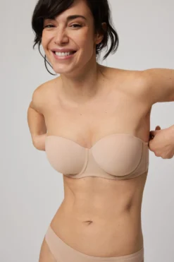 Sujetador sin tirantes multiposición nude