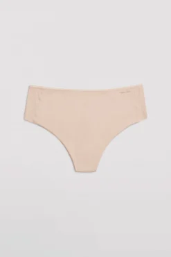 Tanga alto de control con acabados invisibles nude