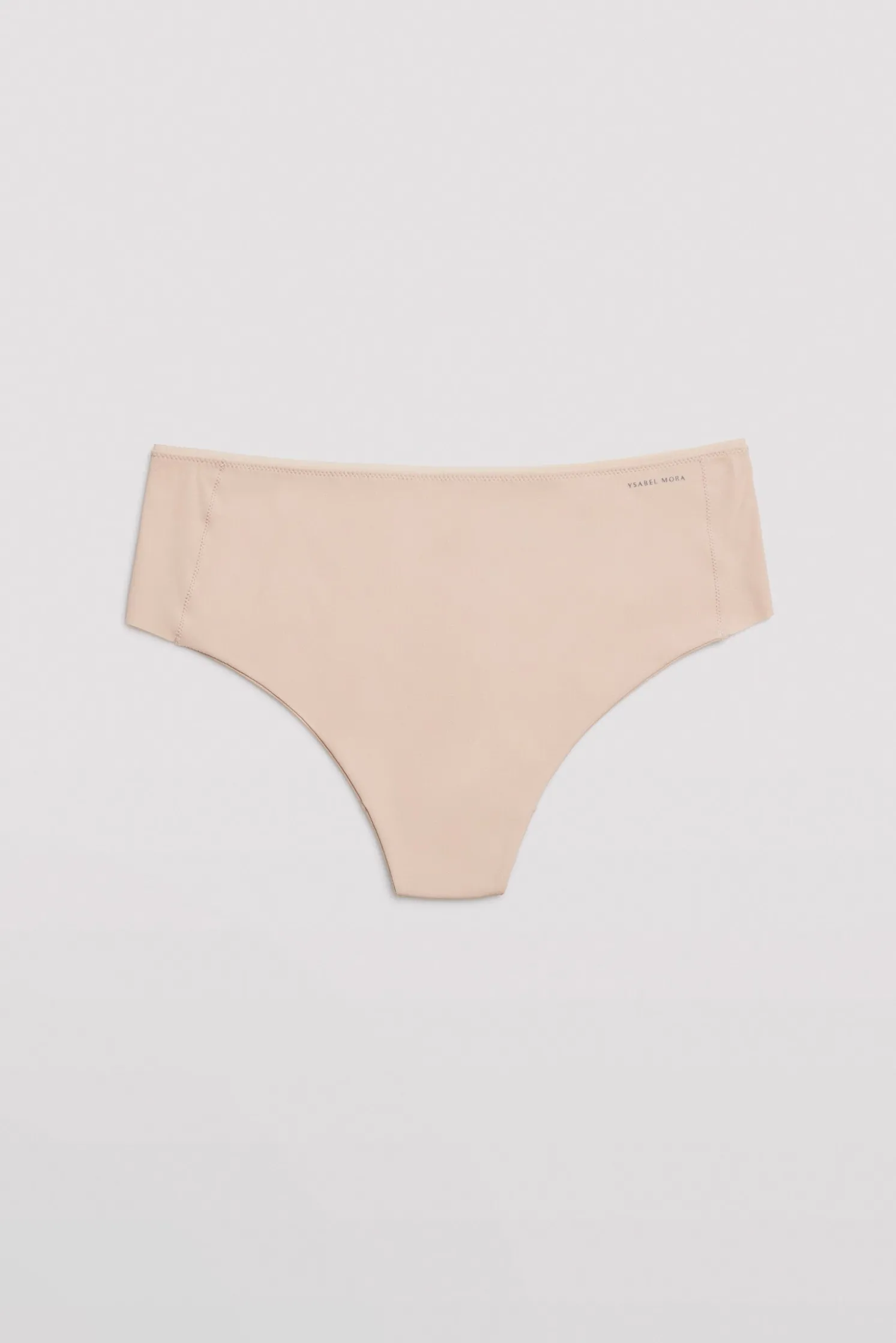 Tanga alto de control con acabados invisibles nude